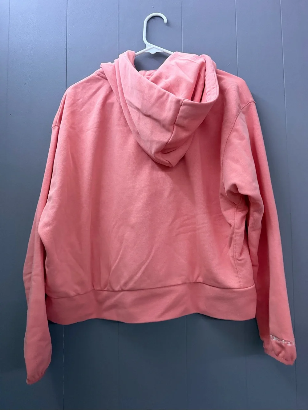 Nike Coral Pink Dri-FIT Hoodie with White Drawstrings size small but oversized